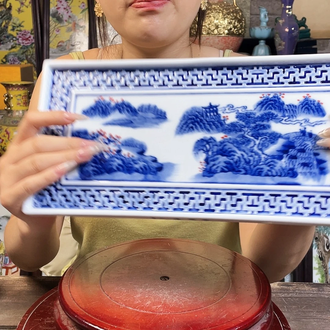 摆件景德镇陶瓷。