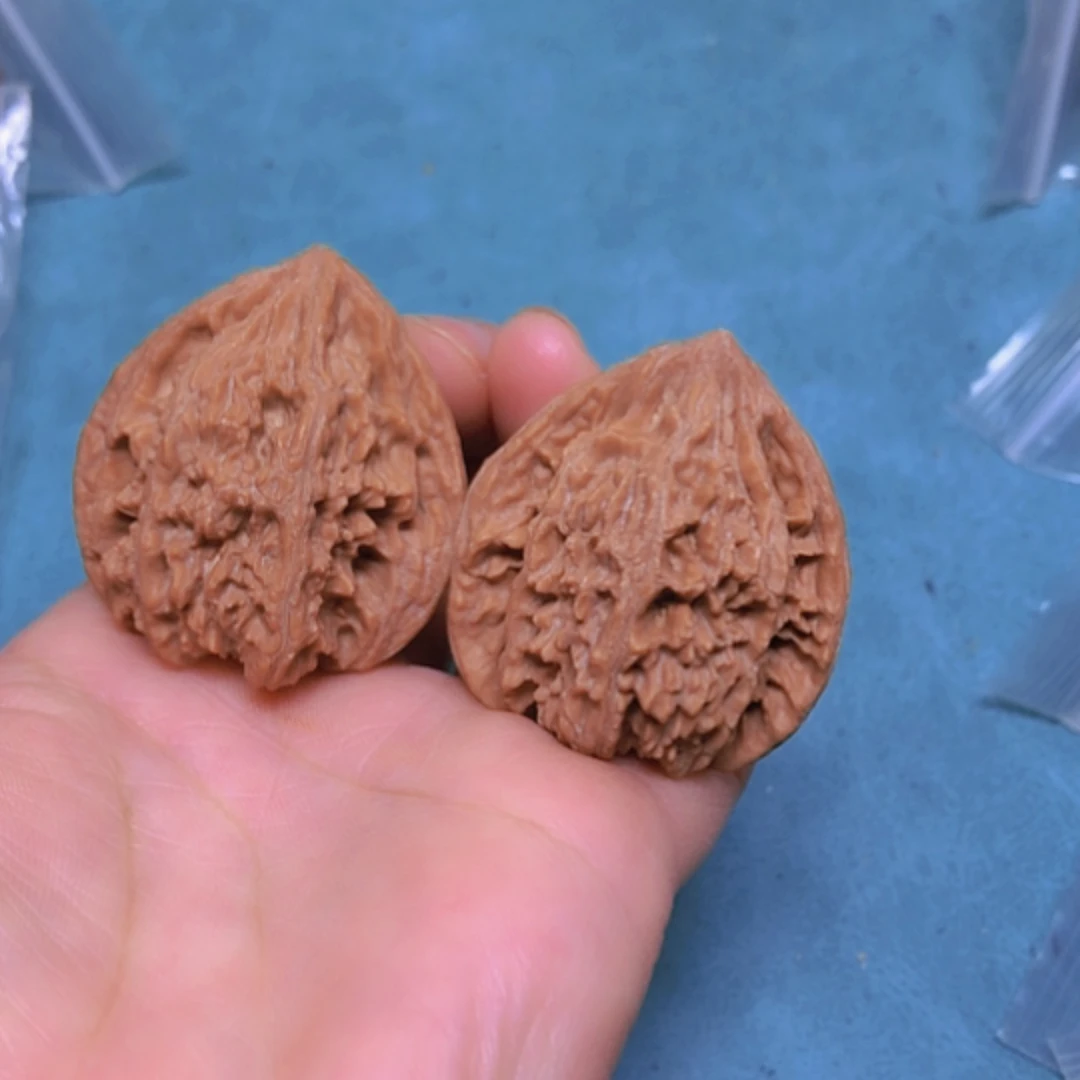 【闪购商品】摆件核桃37流星雨修尖