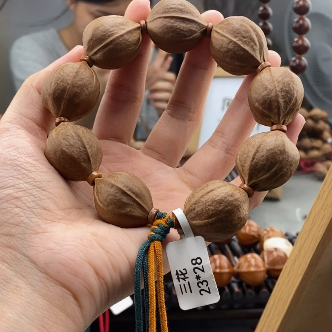 手串橄榄核格*梅林铁
