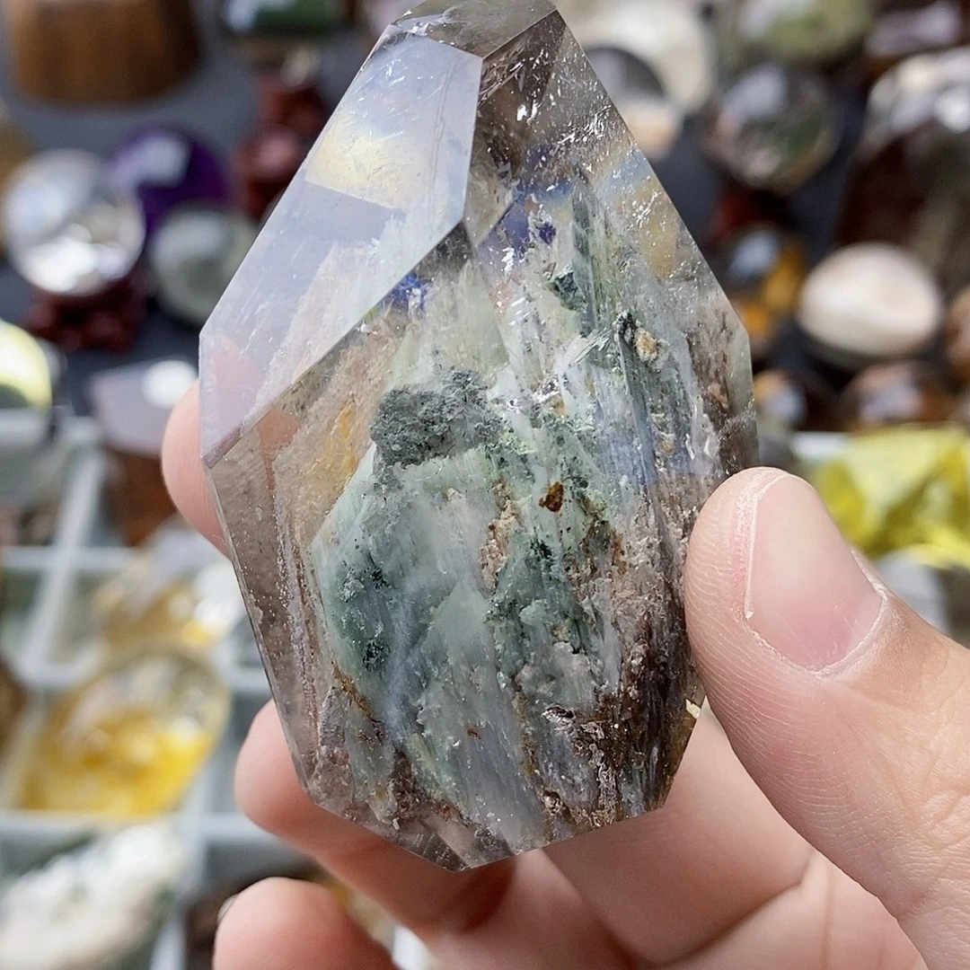 水晶天然水晶透亮光泽未镶嵌