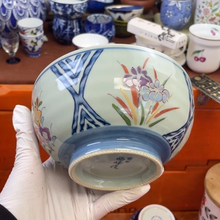他家瓷器真美…开播了