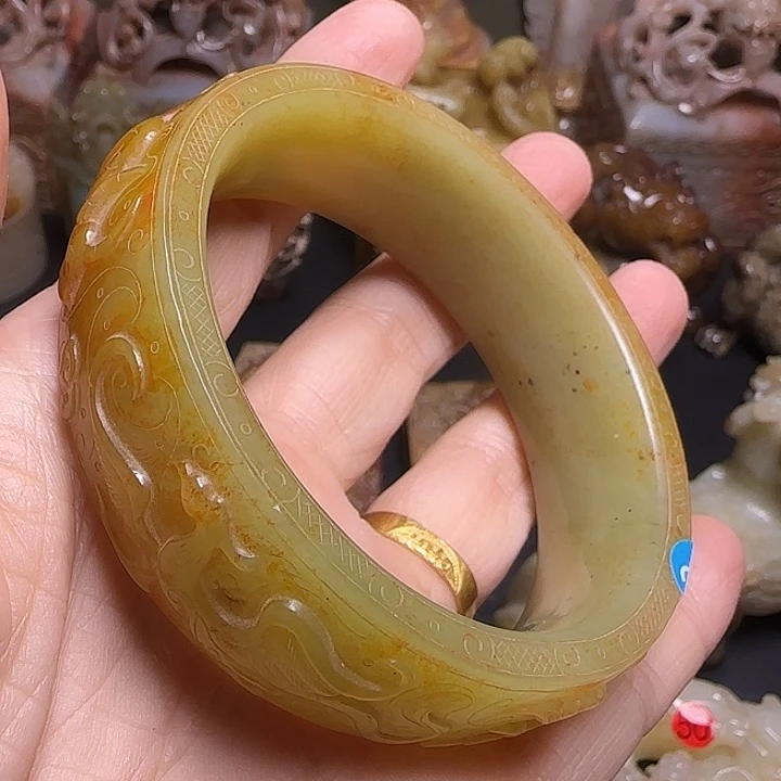 和田玉（糖玉）未镶嵌挂件一****玩