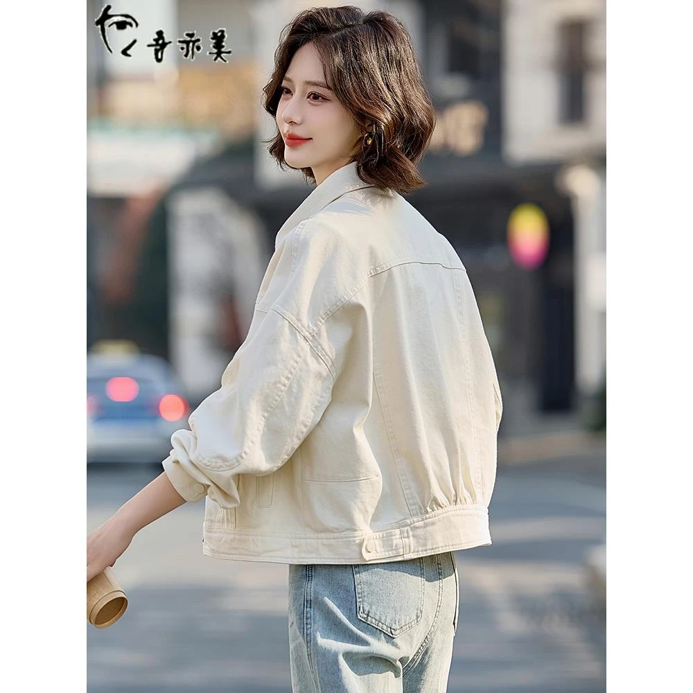 米白色短外套女春秋2025新款小个子时尚洋气牛仔上衣复古翻领夹克