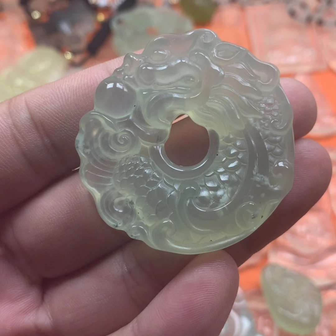 【闪购商品】未镶嵌蛇纹石玉颈饰