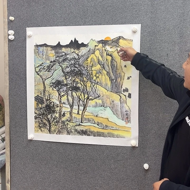 国画在哪上班吗今天