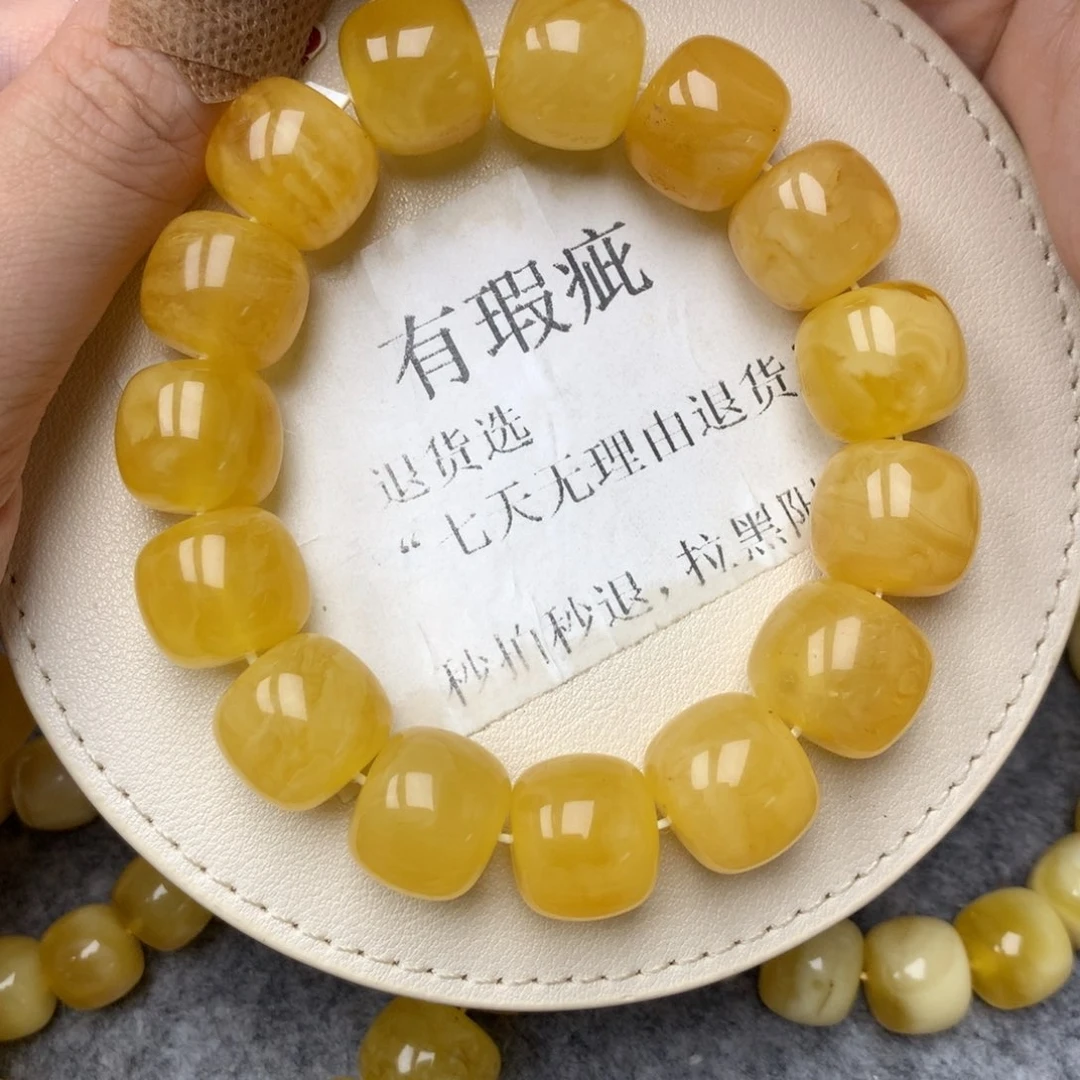 琥珀未镶嵌珠宝奇石15