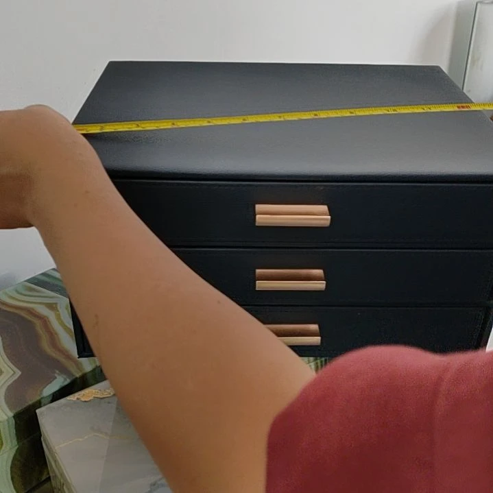 陶瓷花瓶部分微瑕