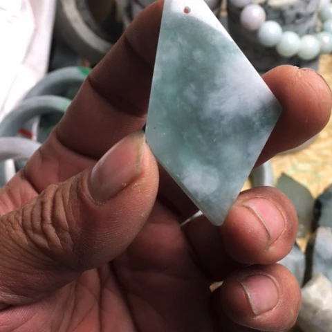 翡翠散珠天然翡翠