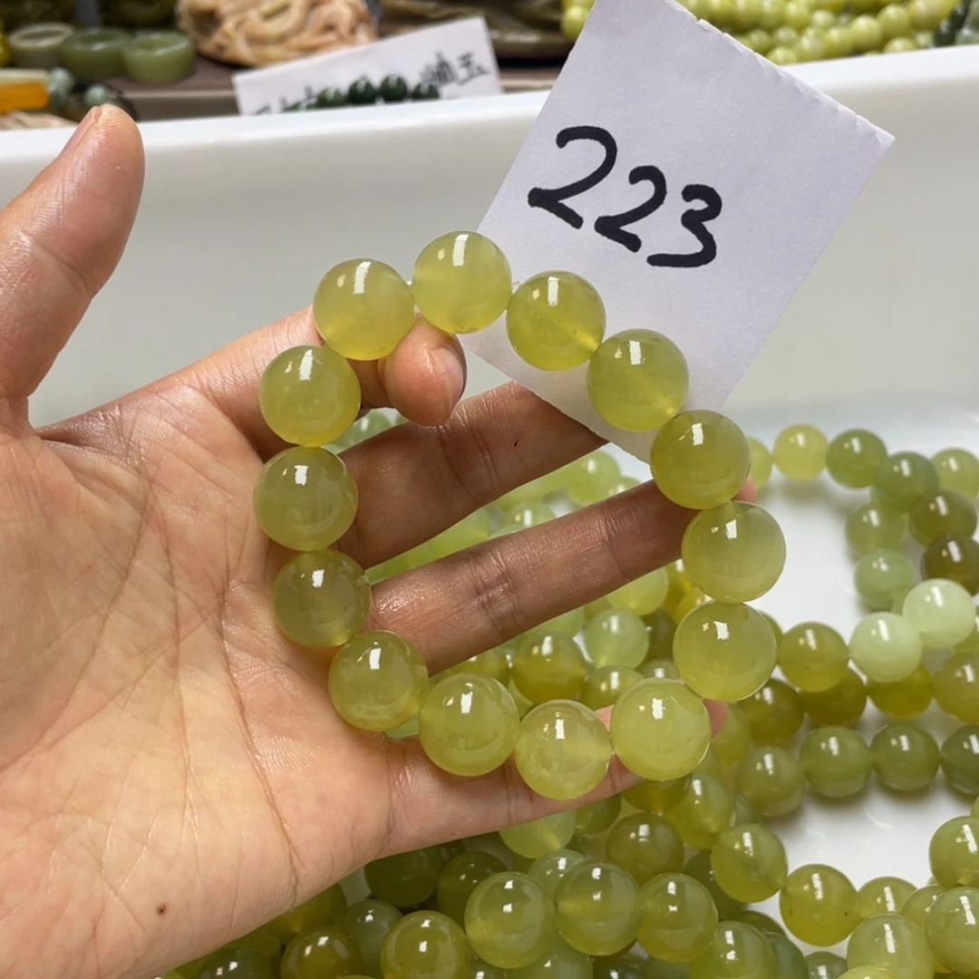 未镶嵌蛇纹石玉手链