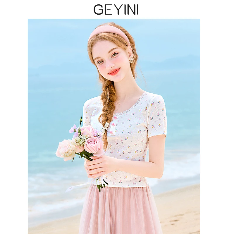 夏季新款女甜美少女碎花纯欲小个子百搭修身气质蕾丝短袖T恤上衣