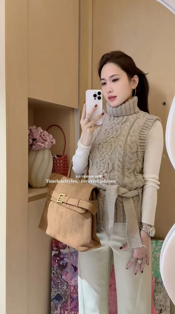 OOPPSI服饰 温柔高领麻花小飞袖针织衫女秋宽松显瘦小众百搭上衣