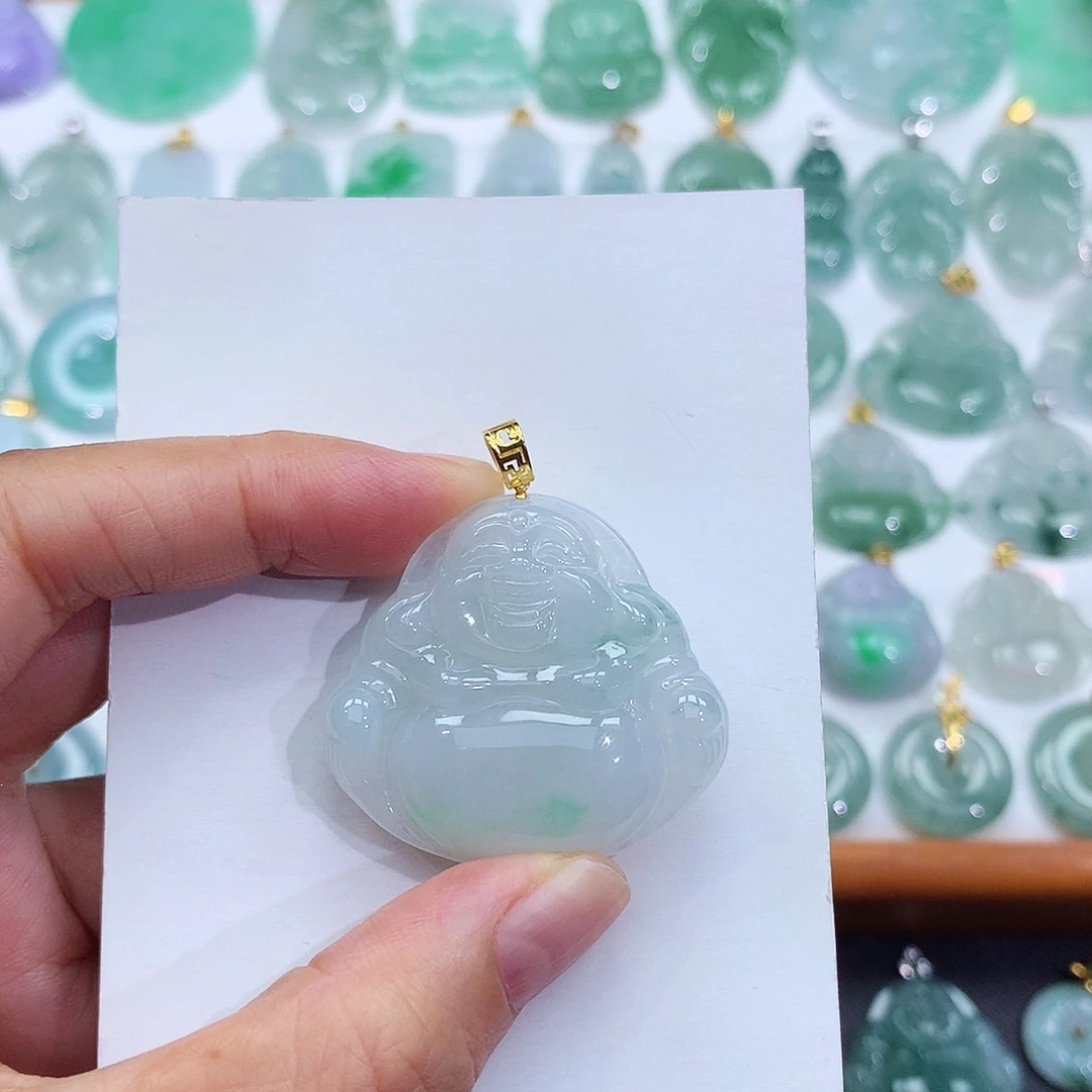 颈饰18K金镶嵌翡翠翡翠吊坠