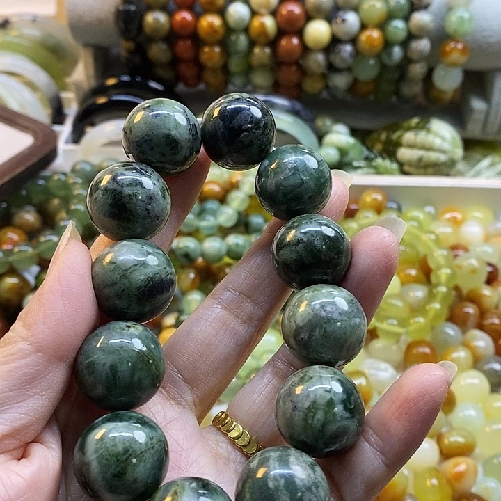 未镶嵌蛇纹石玉手镯寒*