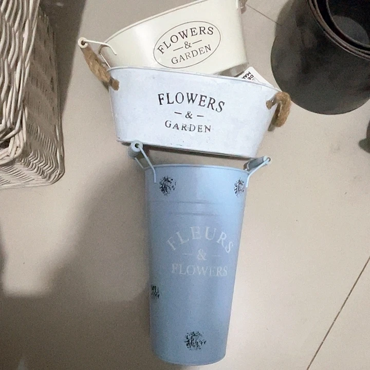 是***吖铁艺园艺柳编花插微瑕