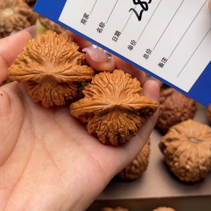 文玩核桃吊坠玩**弓285号42粗筋虎