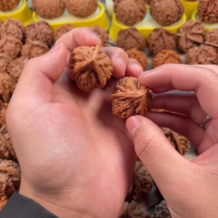 *****文玩核桃吊坠文山三棱