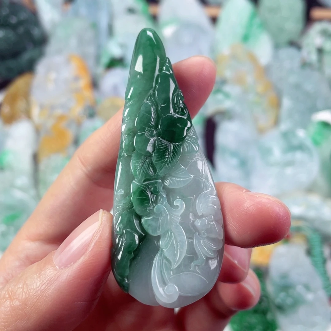 翡翠未镶嵌吊坠(不含链)