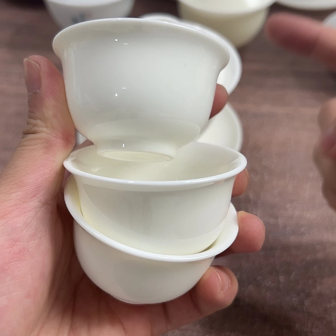 譕白德化白瓷茶具