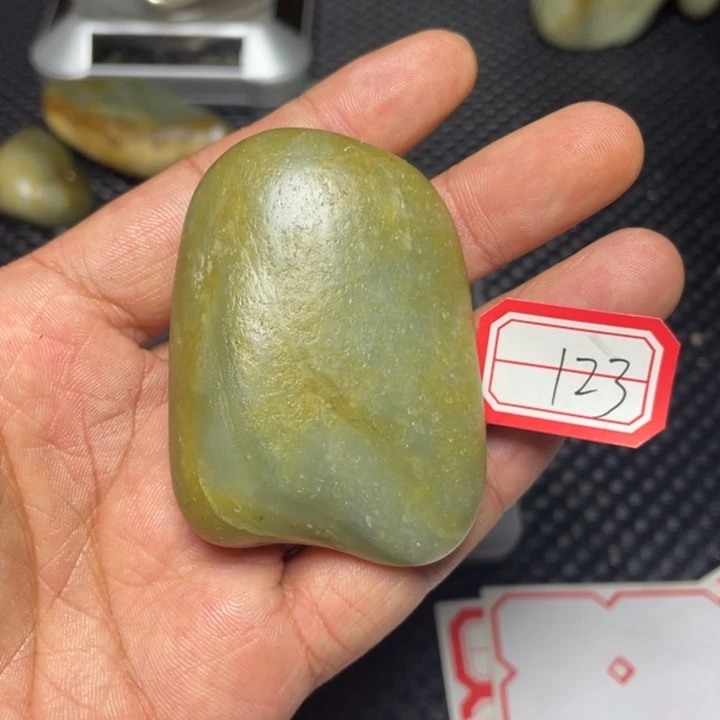 颈饰未镶嵌和田玉123