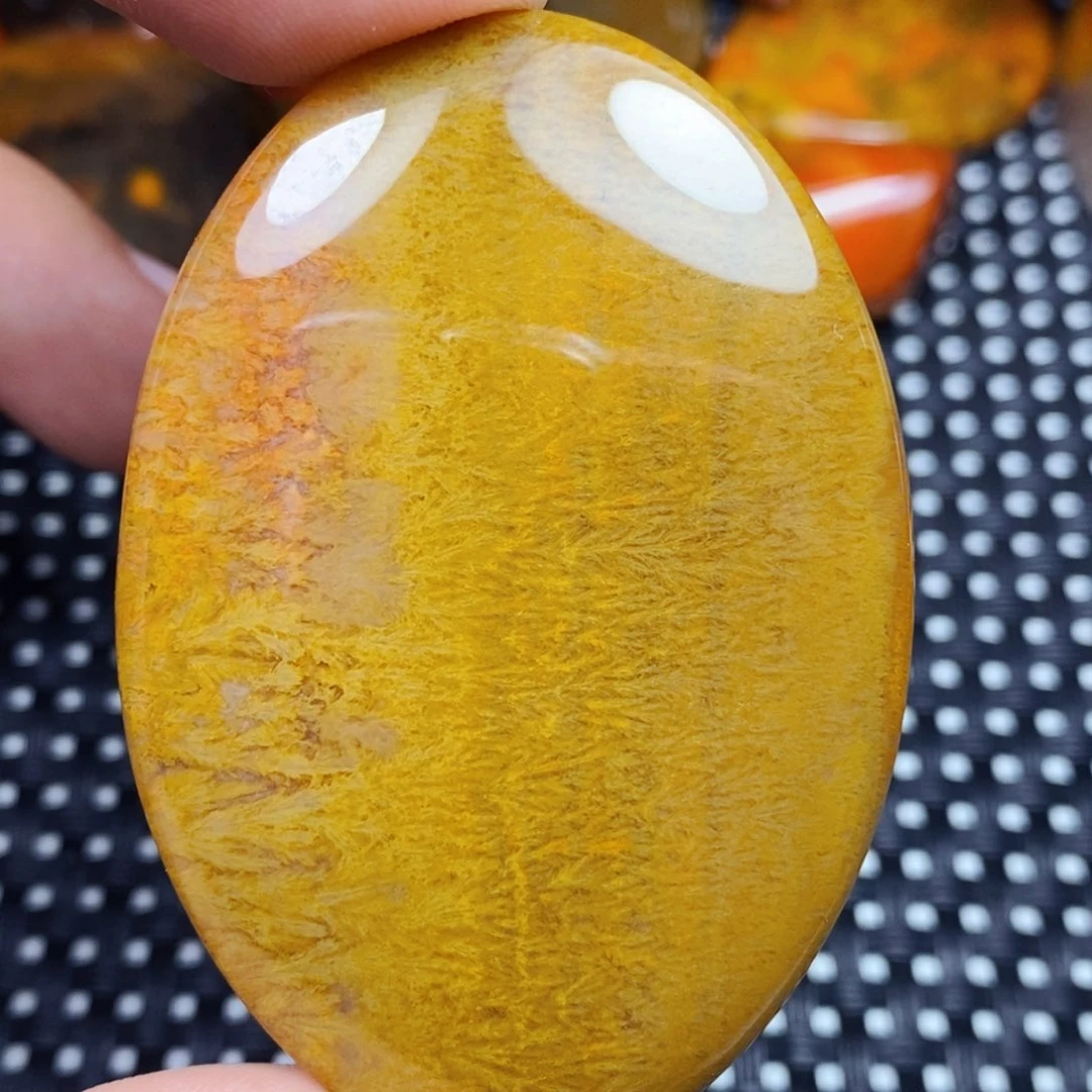 未镶嵌颈饰玛瑙/玉髓l****g