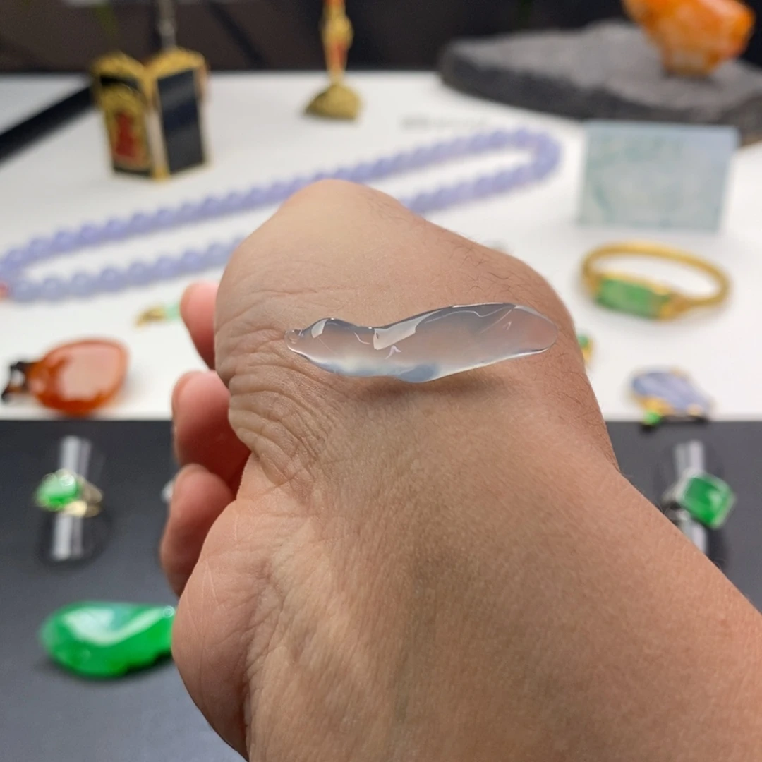 定制翡翠未镶嵌裸石