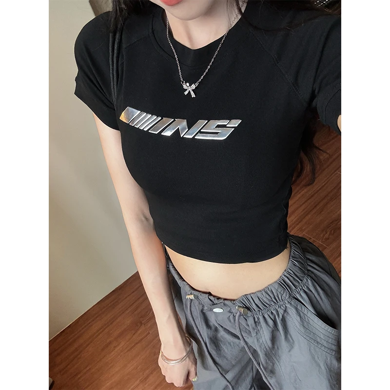 美式黑色正肩短袖T恤女夏季复古修身紧身设计感辣妹显瘦ins短上衣