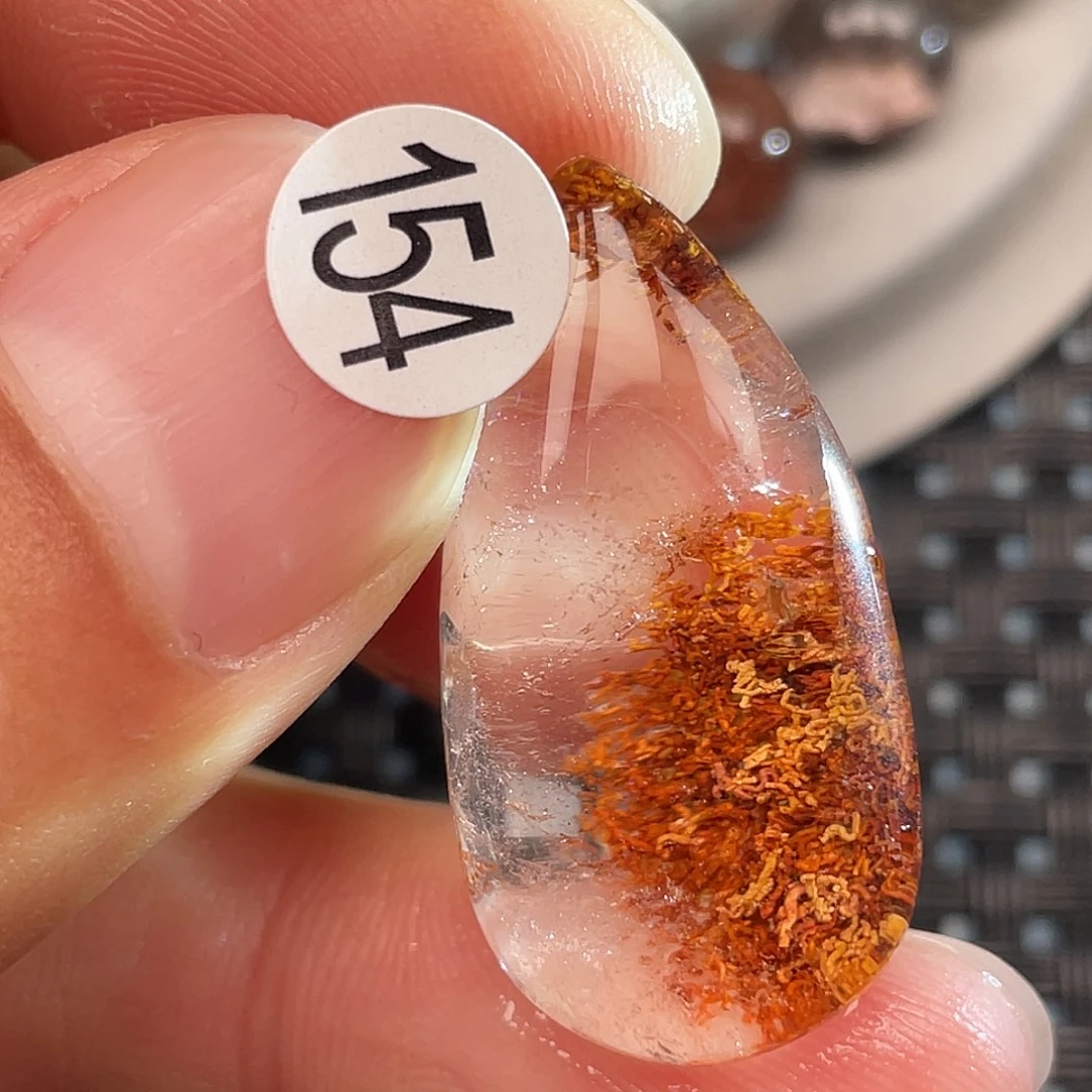 杨***过水晶吊坠(不含链)未镶嵌