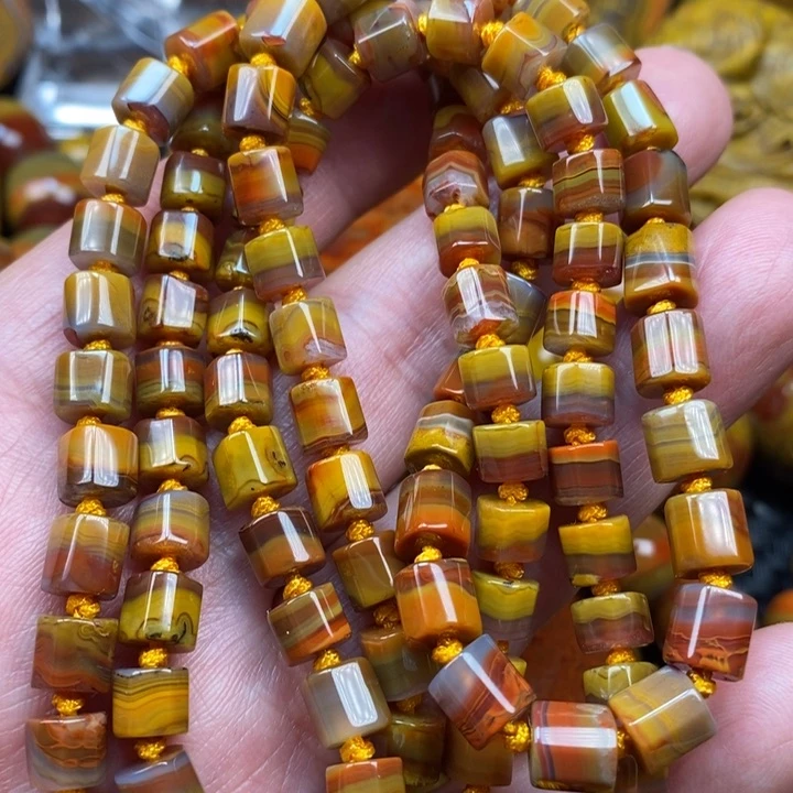 玛瑙/玉髓颈饰未镶嵌國*