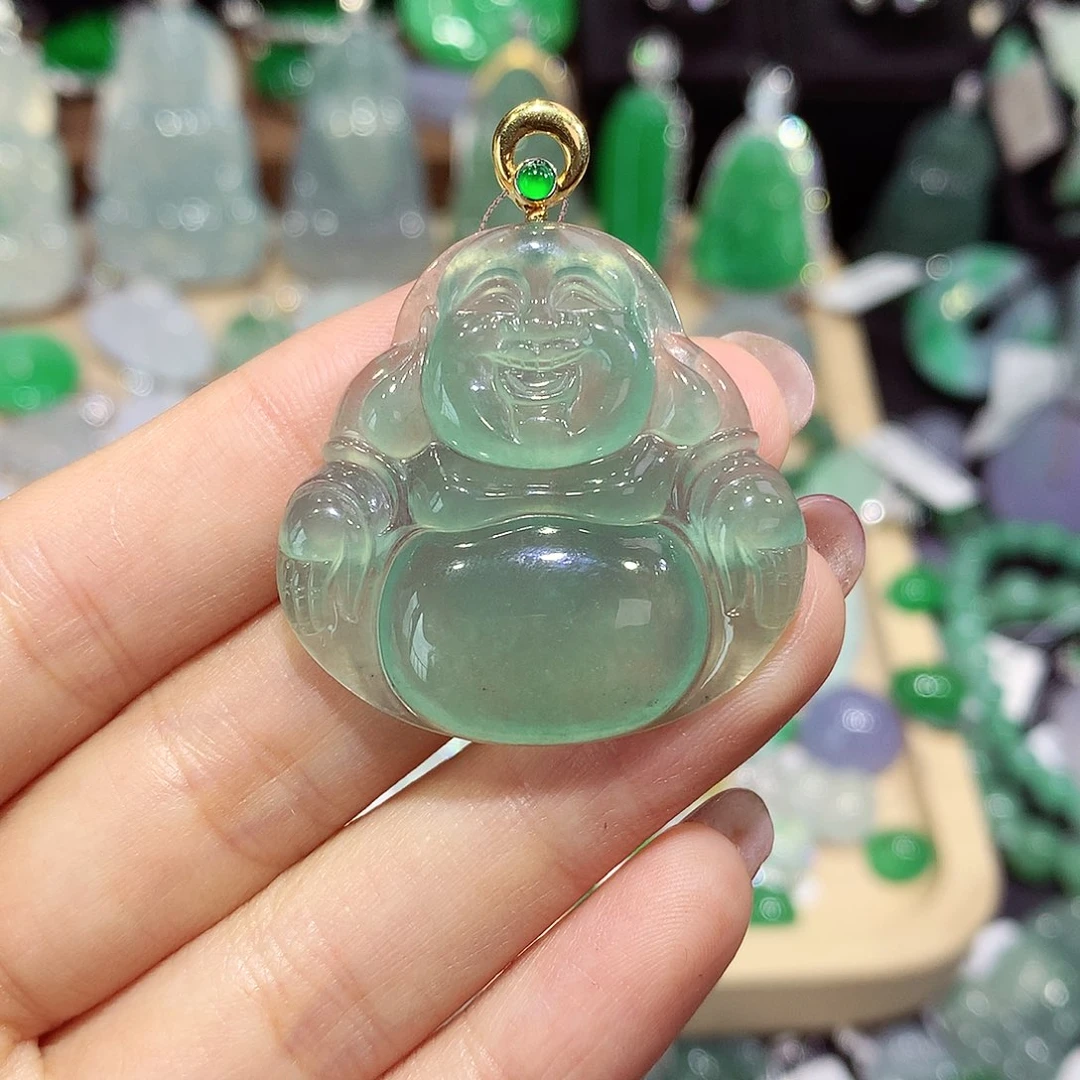 颈饰18K金镶嵌翡翠佛