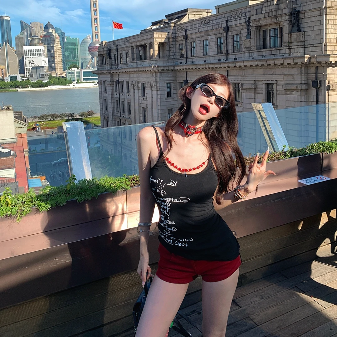 2025夏季新款时尚链条辣妹风印花吊带女修身短款内搭外穿百搭背心