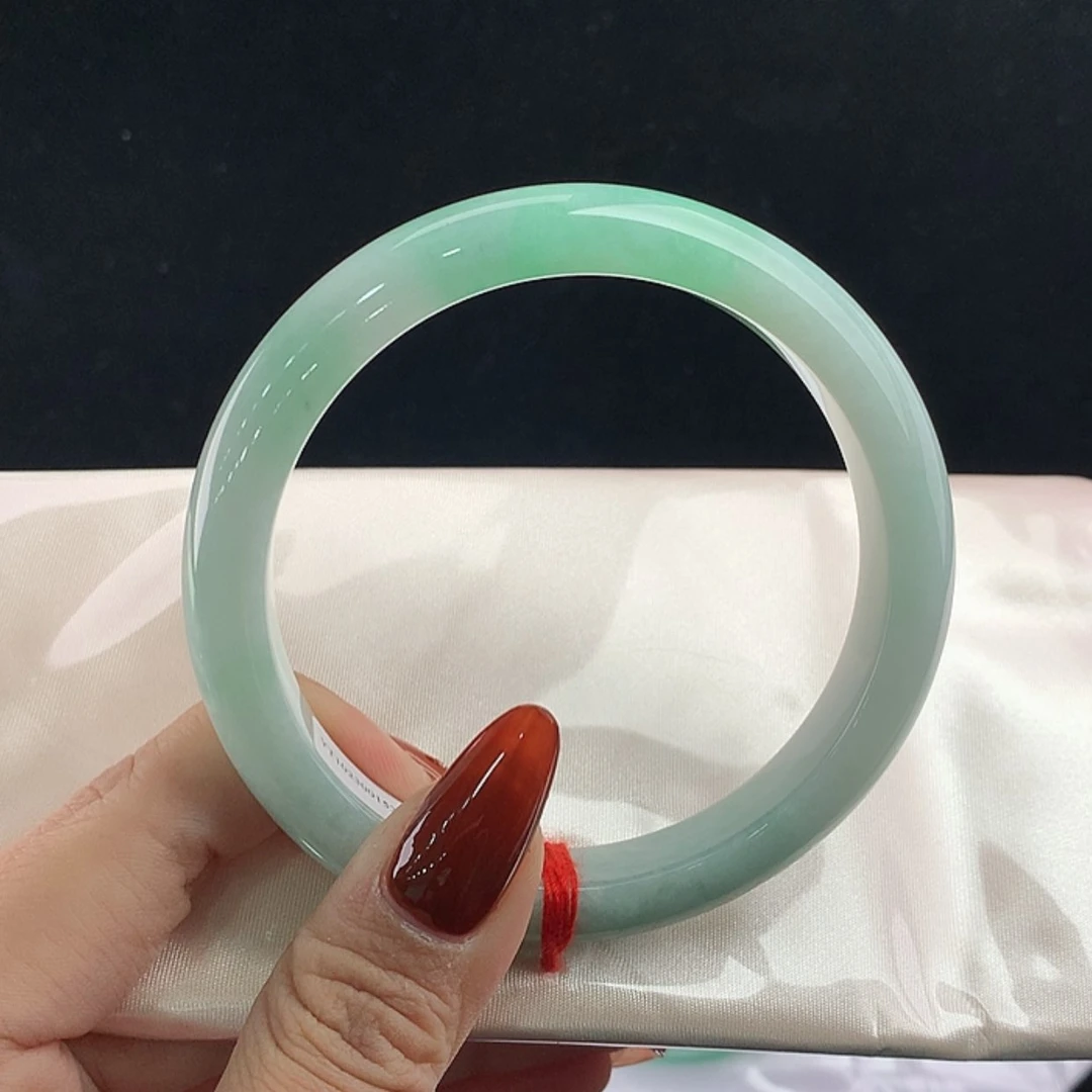 【闪购商品】未镶嵌手镯翡翠正64.6
