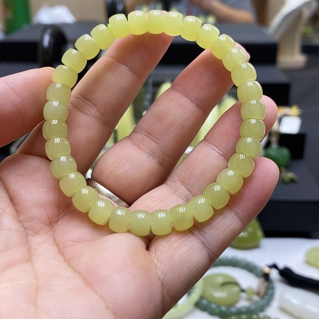 和田玉未镶嵌手链