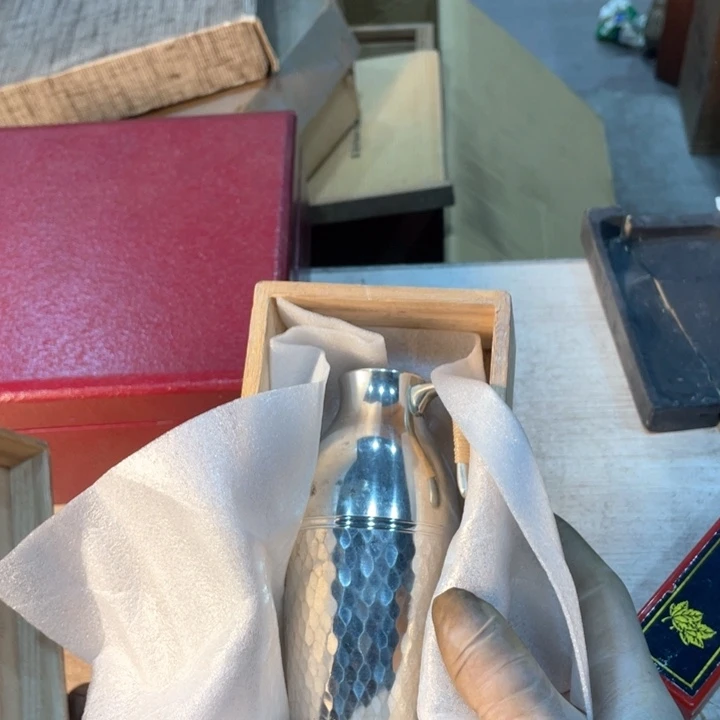 老**哥新亿阁祝福大家新年快乐