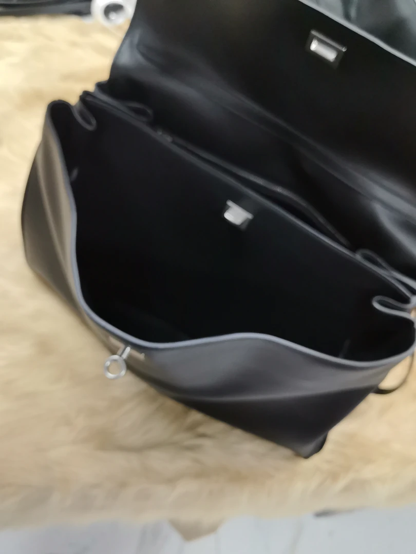 双根纯色通勤简约风托特包休闲单肩包时尚轻便黑色海妖风真皮牛皮