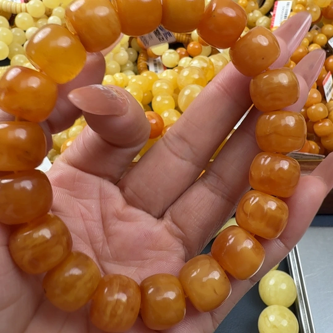 琥珀未镶嵌珠宝奇石