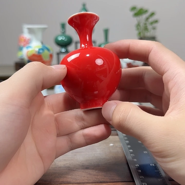 陪***出陶瓷手工非常迷你小花器