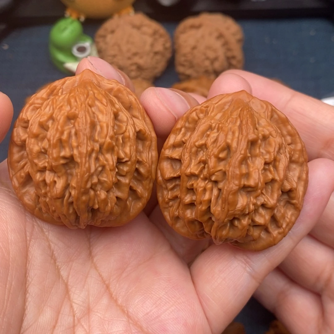 文玩核桃把件39麦穗虎头全品