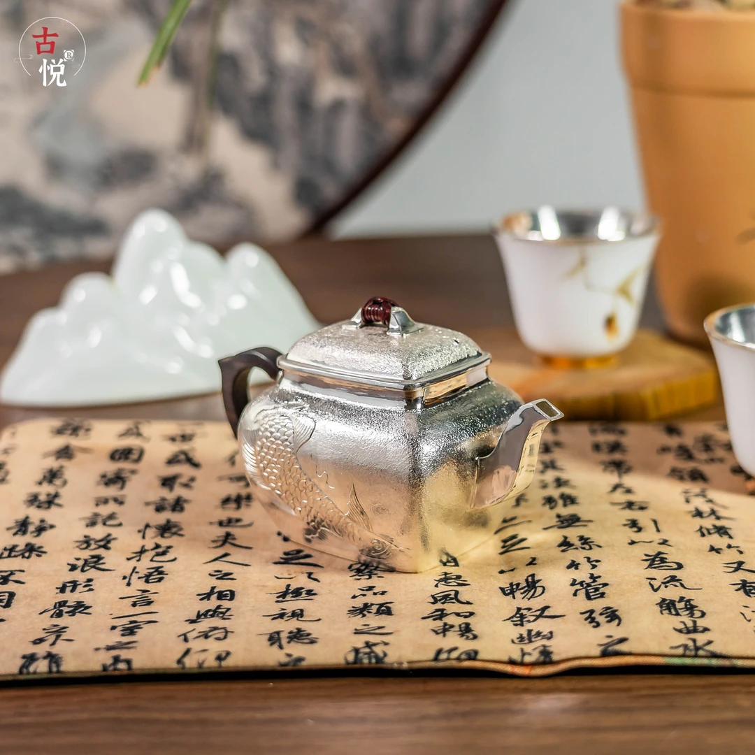 古悦名家杨松柱手工作 石纹龙鱼四方茶壶 纯手工木把茶壶约180cc