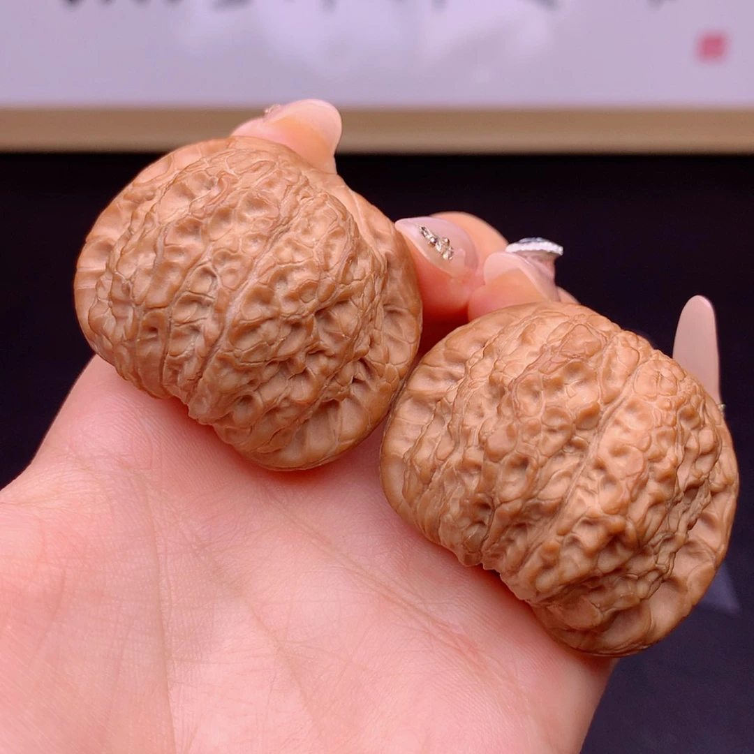 【闪购商品】文玩核桃把件血麒麟40➕