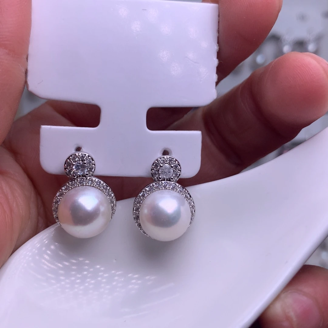 未镶嵌耳饰淡水珍珠