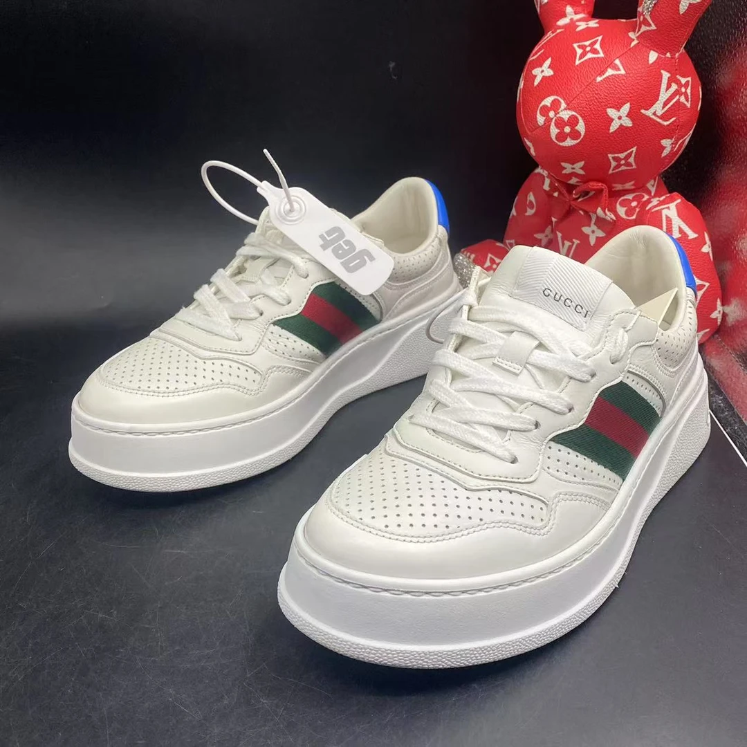 95新 GUCCI/古驰 男士休闲时尚舒适白色穿孔织带饼干鞋38.5欧码ao