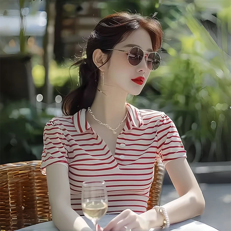 2025夏季新款时尚显瘦气质设计感上衣条纹Polo衫正肩短袖t恤女潮