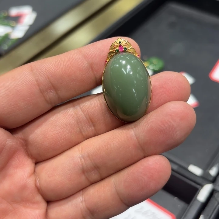 和田玉（黄玉）18K金镶嵌手链