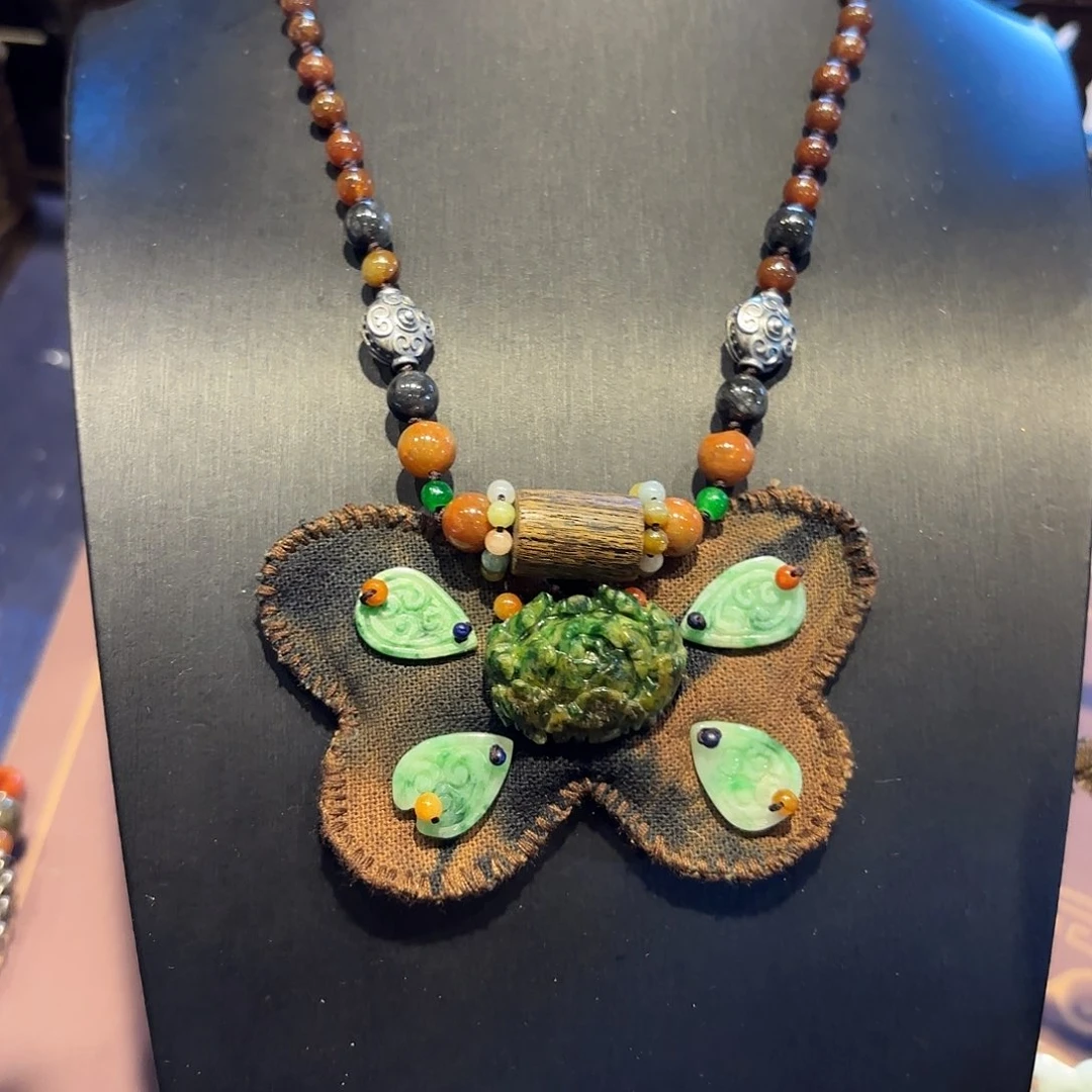 翡翠未镶嵌颈饰原创