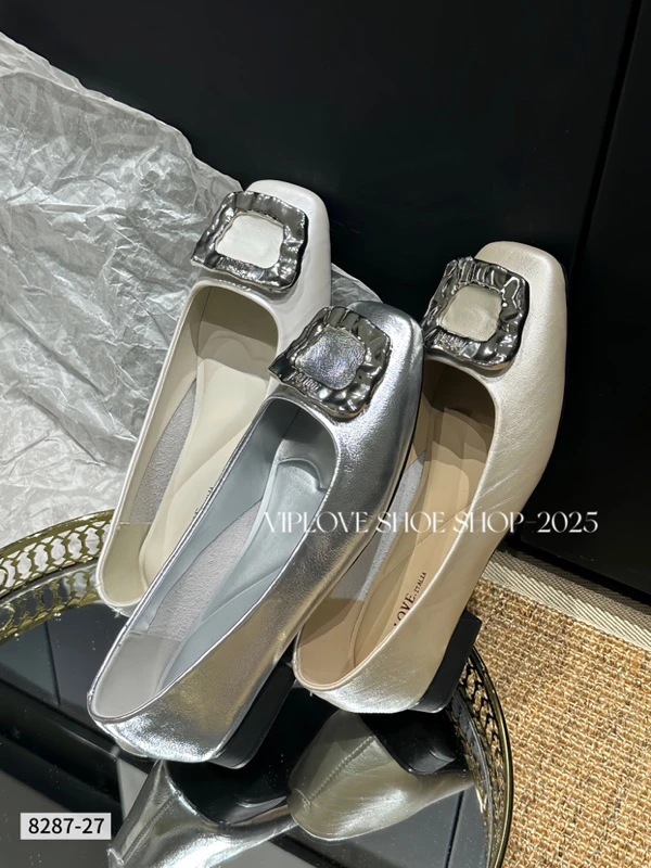 【海南简爱】2025新款法式方头金属平底单鞋气质 8287-27