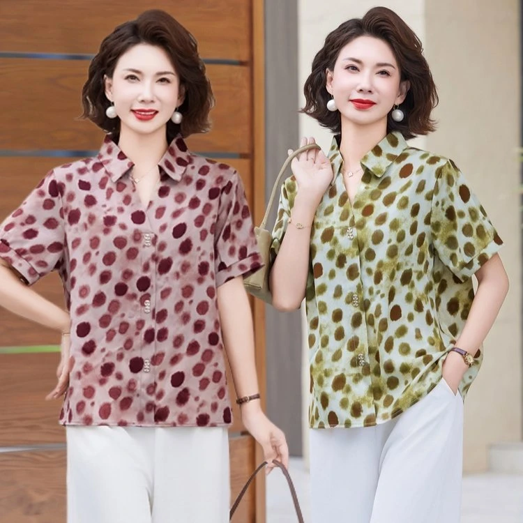 中老年女装透气轻盈，让你在炎炎夏日中享受清凉。2025年夏季