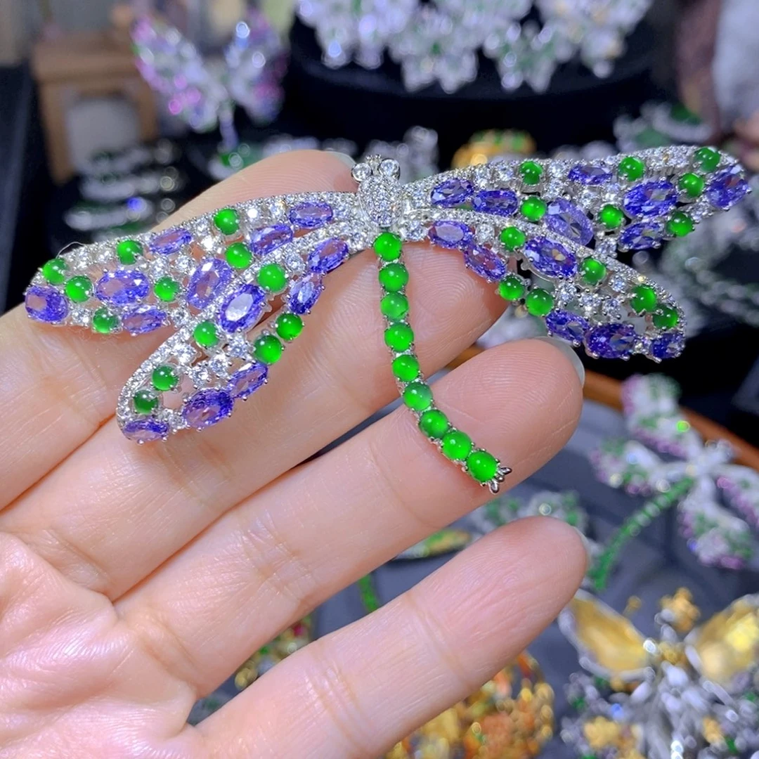 翡翠颈饰银S925镶嵌天然翡翠