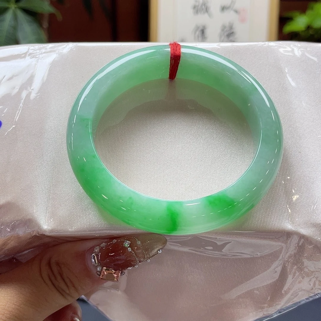 翡翠未镶嵌手镯45号