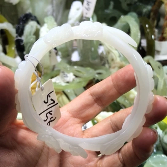 未镶嵌岫玉手镯手镯