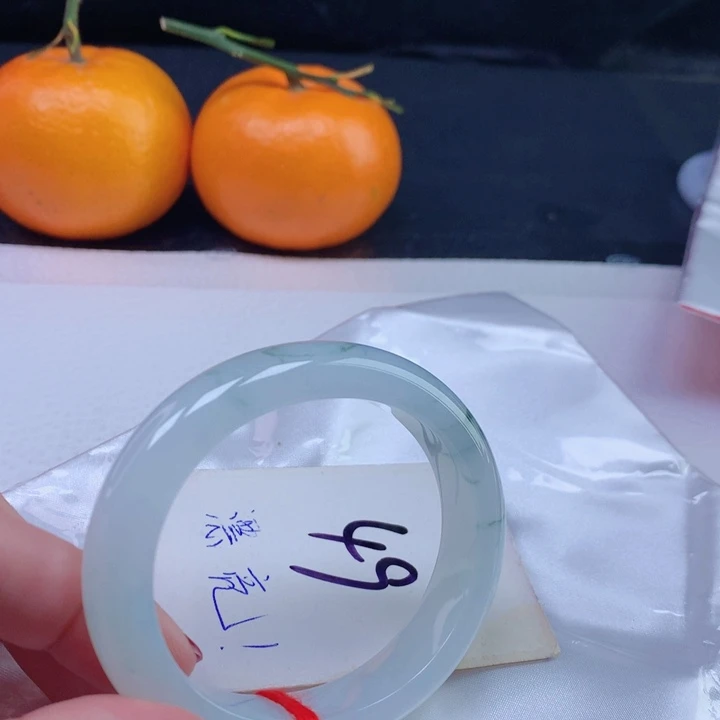 翡翠手镯未镶嵌51515152